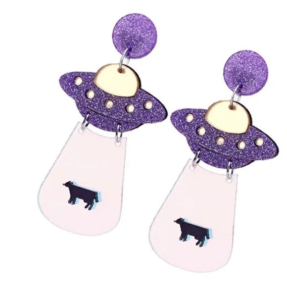 Unique & Quirky UFO Acrylic Earrings Purple Cow Abduction - Picture 2 of 4
